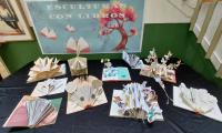 Concurso de decoración de libros.